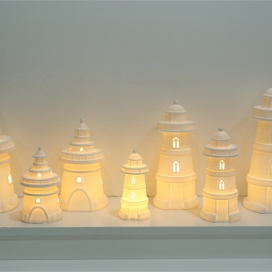 CERAMIC OCEAN DECOR LIGHTHOUSE WITH LED